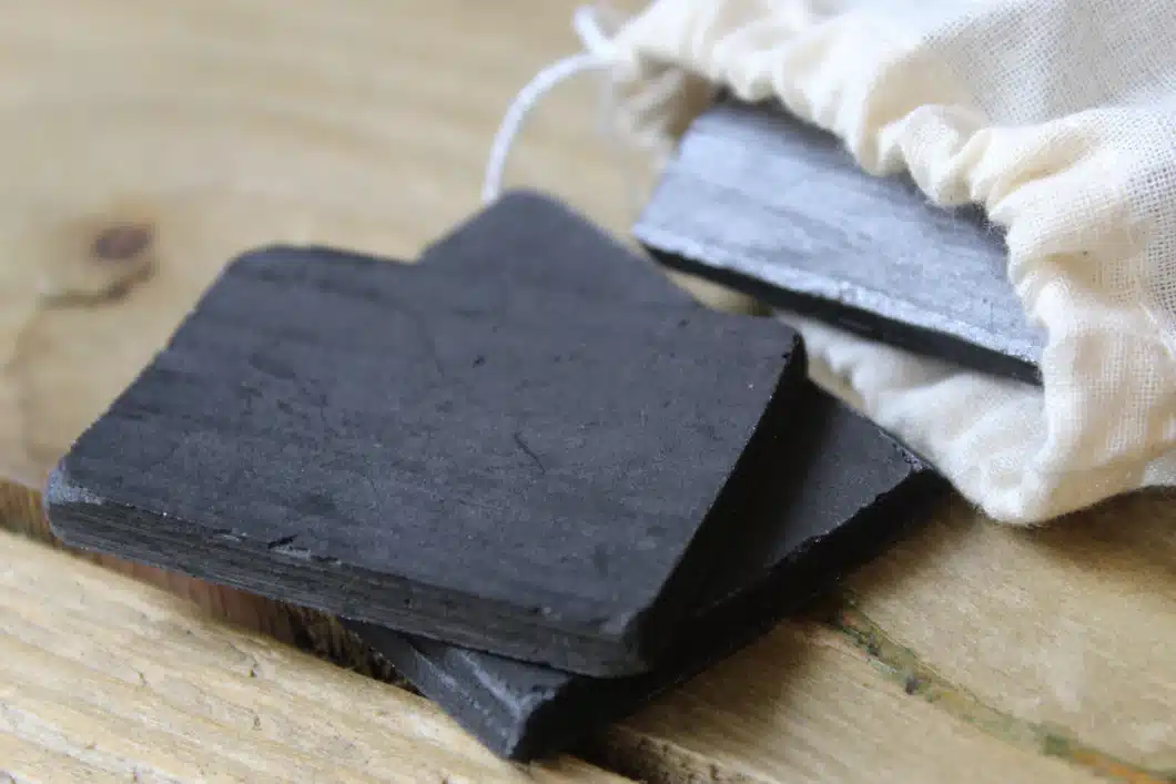 EcoLiving Charcoal Water Filters 4 Pack - Image 3